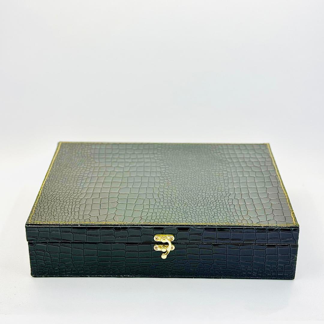 باکس کادویی چرم تم مشکی